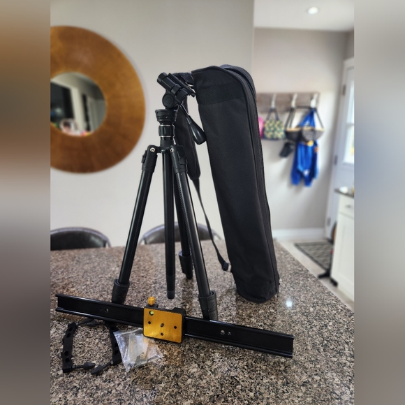 Tripod and slider - Picture 3 of 8